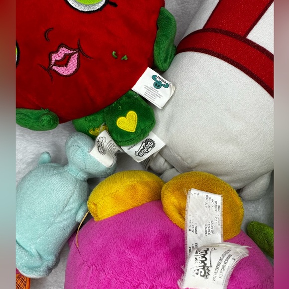🍓SHOPKINS 5 Plush Bundle - Preloved - Picture 7 of 13